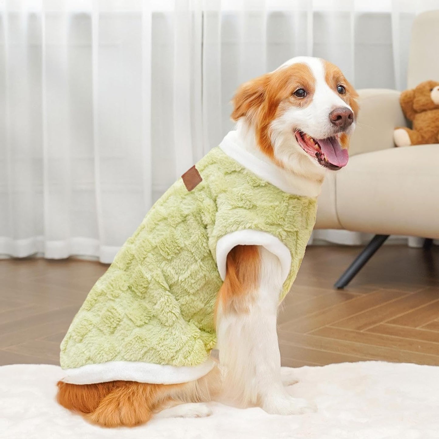 Generic - Plush dog winter coat—warm, cozy vest for medium to large dogs and cats in cold weather (Green).