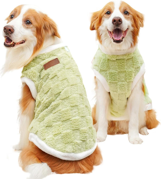 Generic - Plush dog winter coat—warm, cozy vest for medium to large dogs and cats in cold weather (Green).