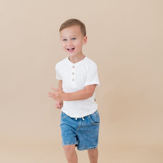 Short Sleeve Toddler Henley Tee in Cloud