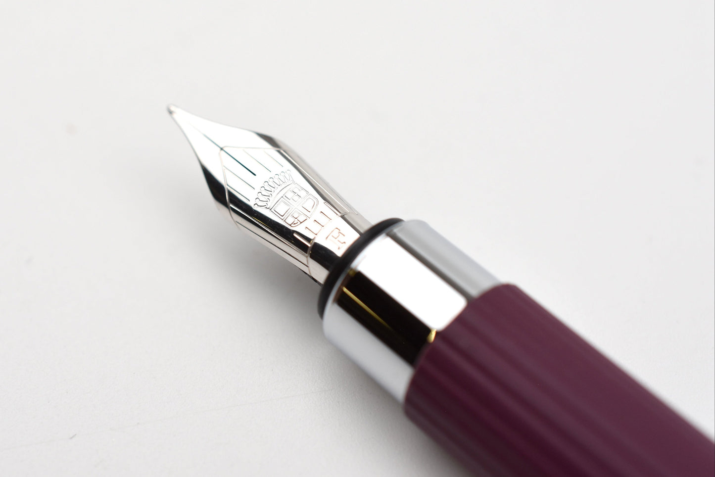 Faber-Castell - Tamitio Fountain Pen - Dark Bordeaux