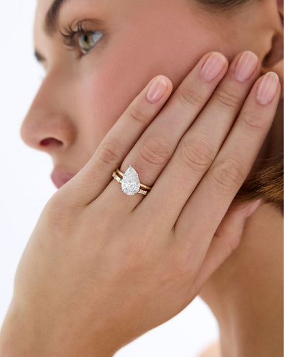 Baguette Bar 3/4 Diamond Band