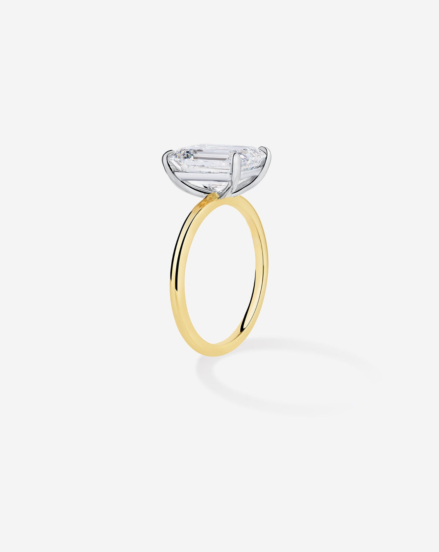 2.77 Emerald Lab Diamond in Whisper Thin®