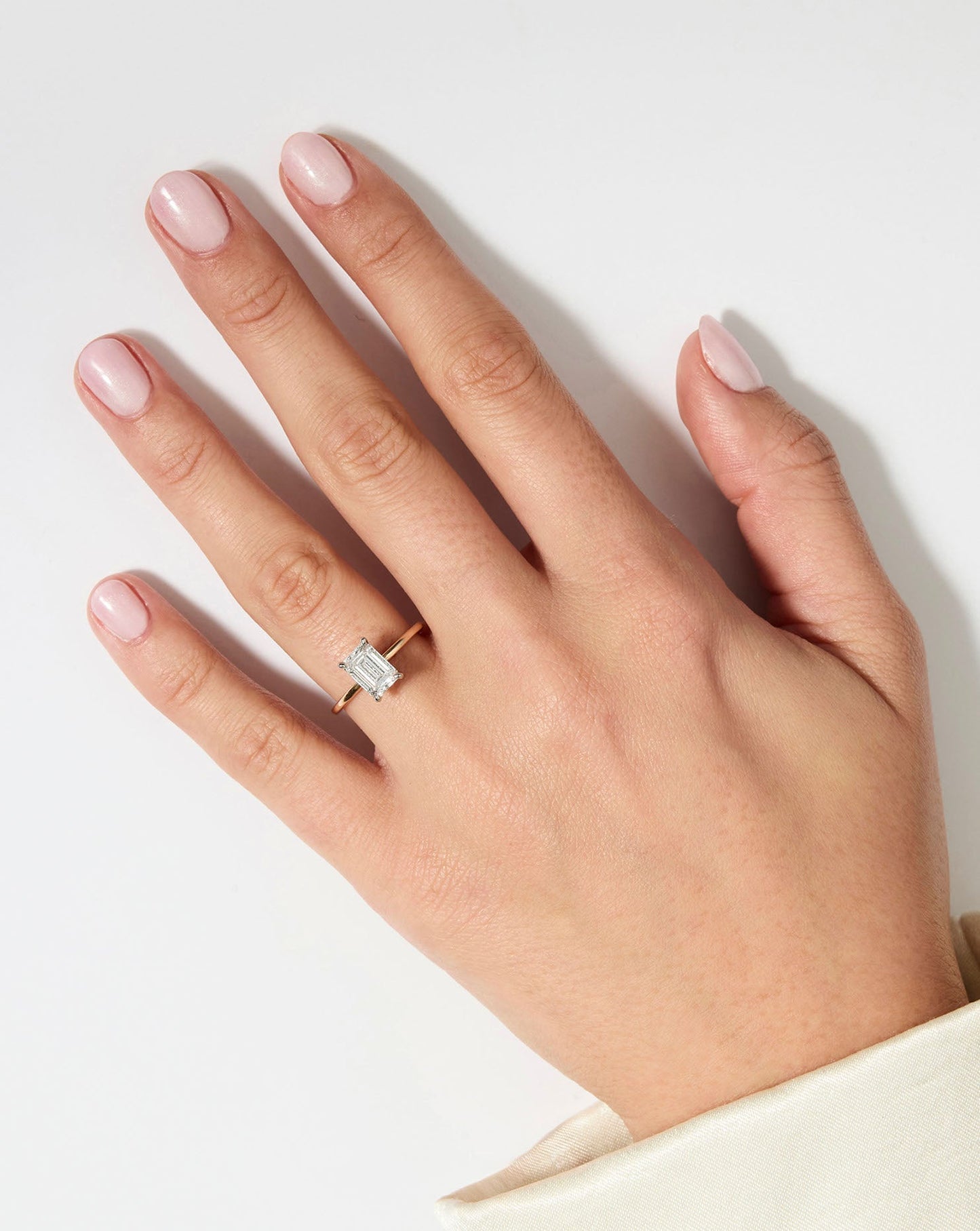 2.77 Emerald Lab Diamond in Whisper Thin®