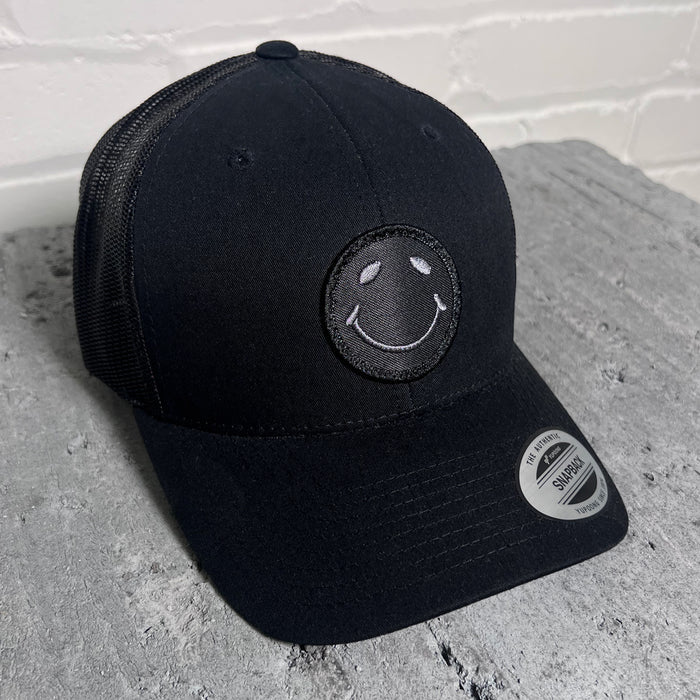 BB Smiley - Trucker Cap - Black