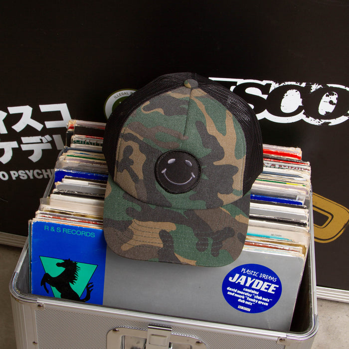 BB Smiley - Trucker Cap - Camo