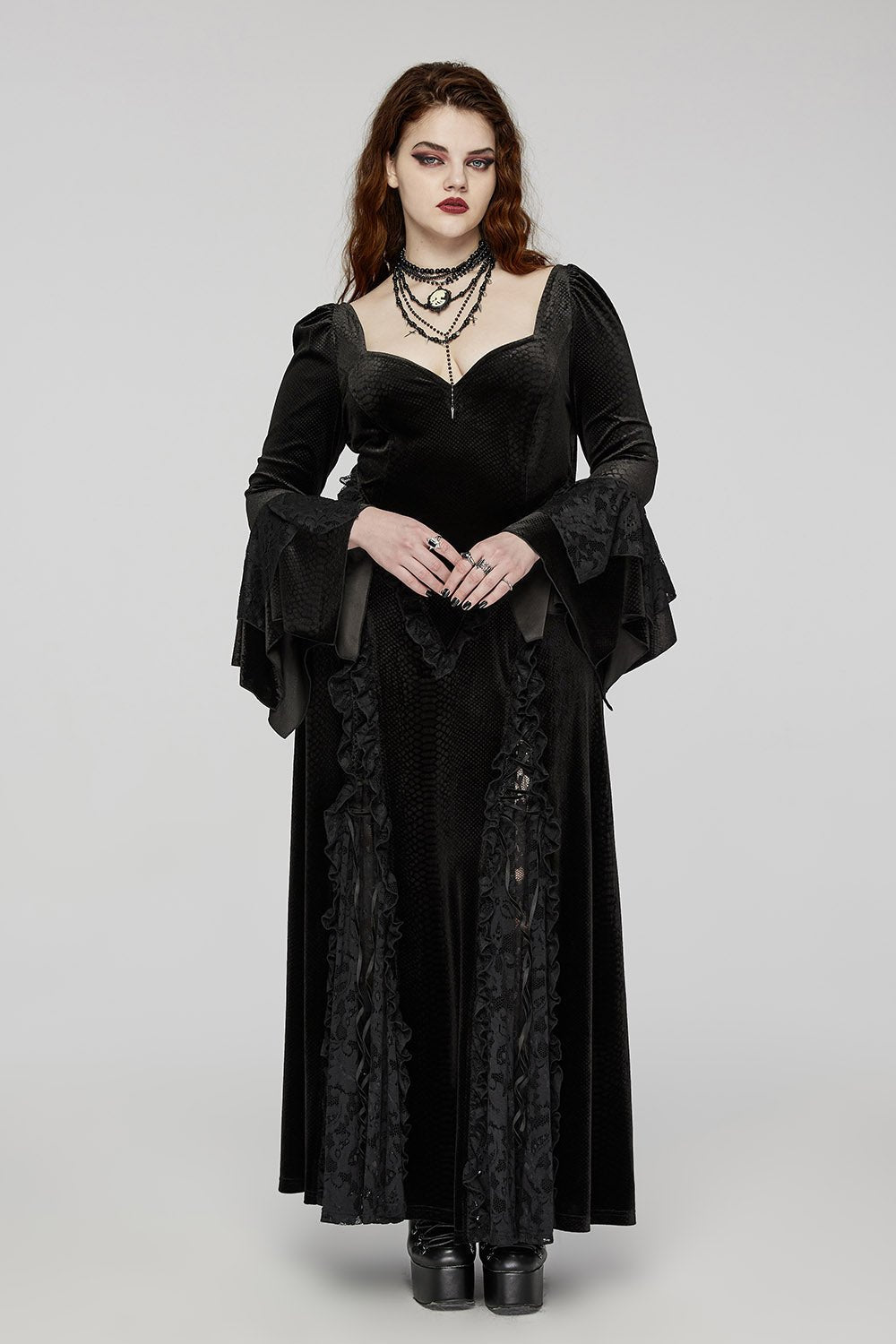 Black Majesty Vampire Goth Dress [Plus Size]