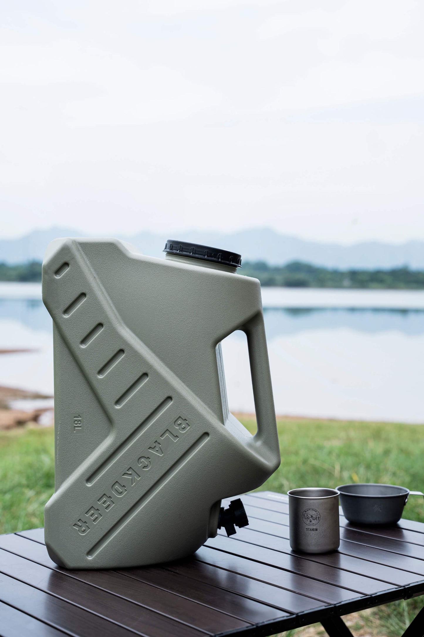 BlackDeer Portable Water Bucket 18L