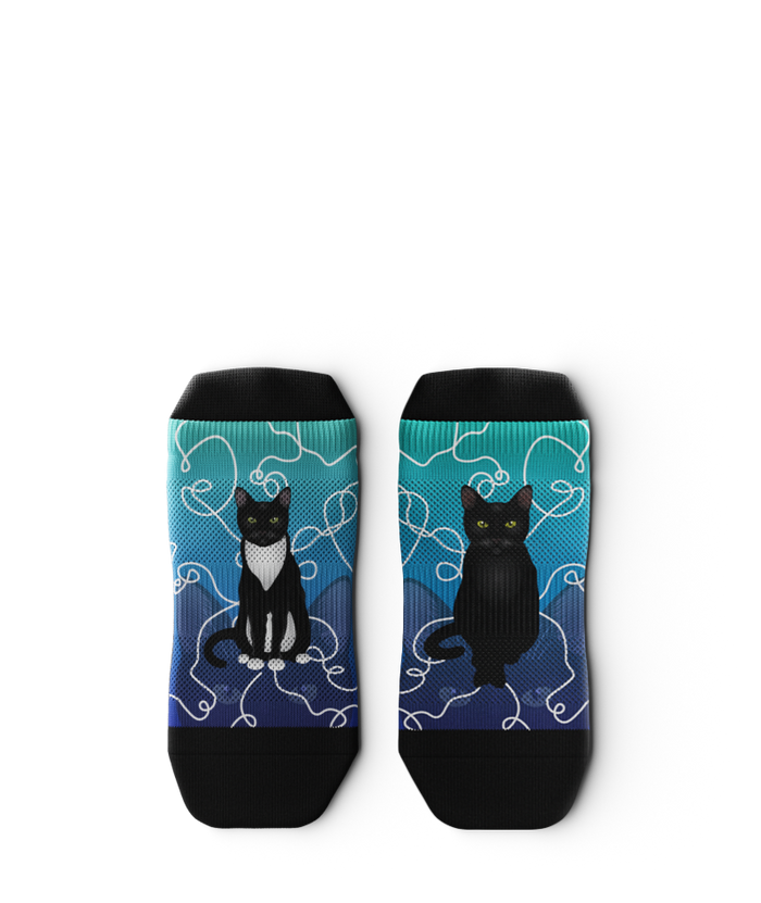 Kitten Around Athletic Ankle Socks