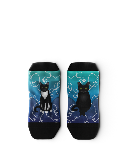 Kitten Around Athletic Ankle Socks