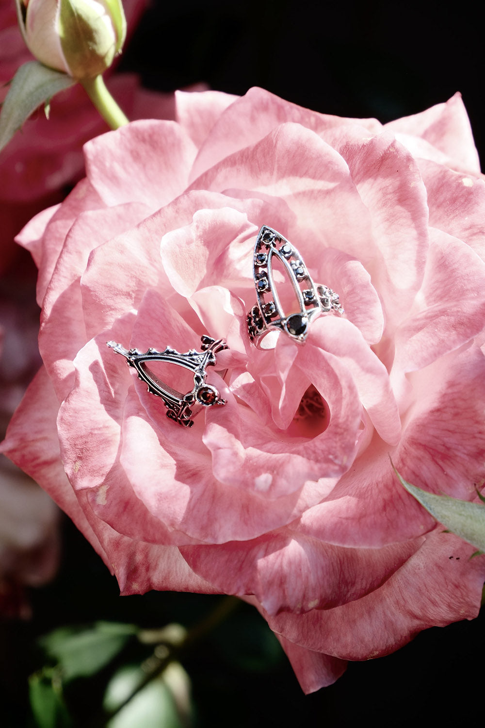 Basilica Noir Ring