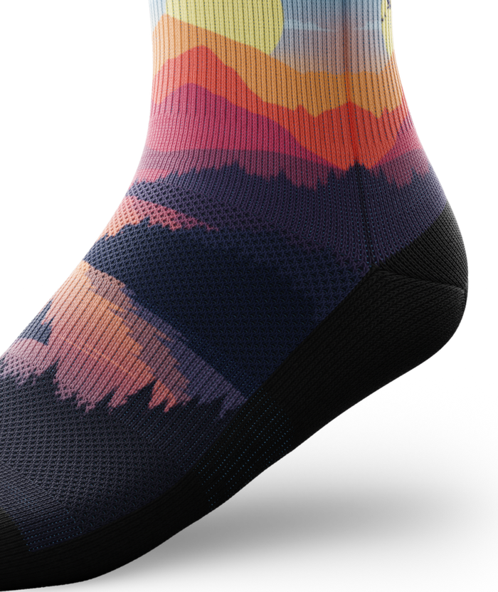 Wanderlight Athletic Quarter Socks